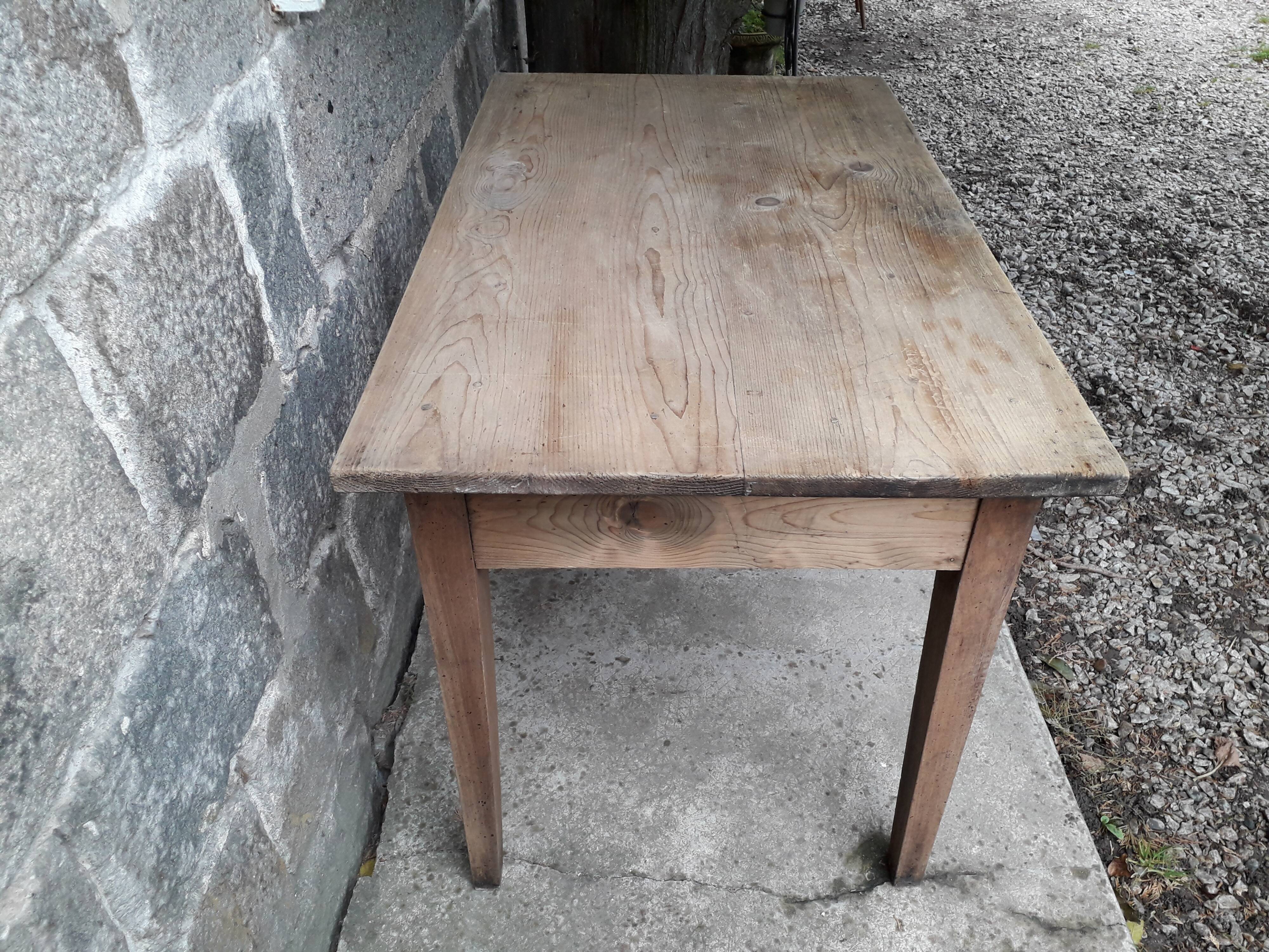 Rustic farmhouse table 115 cm