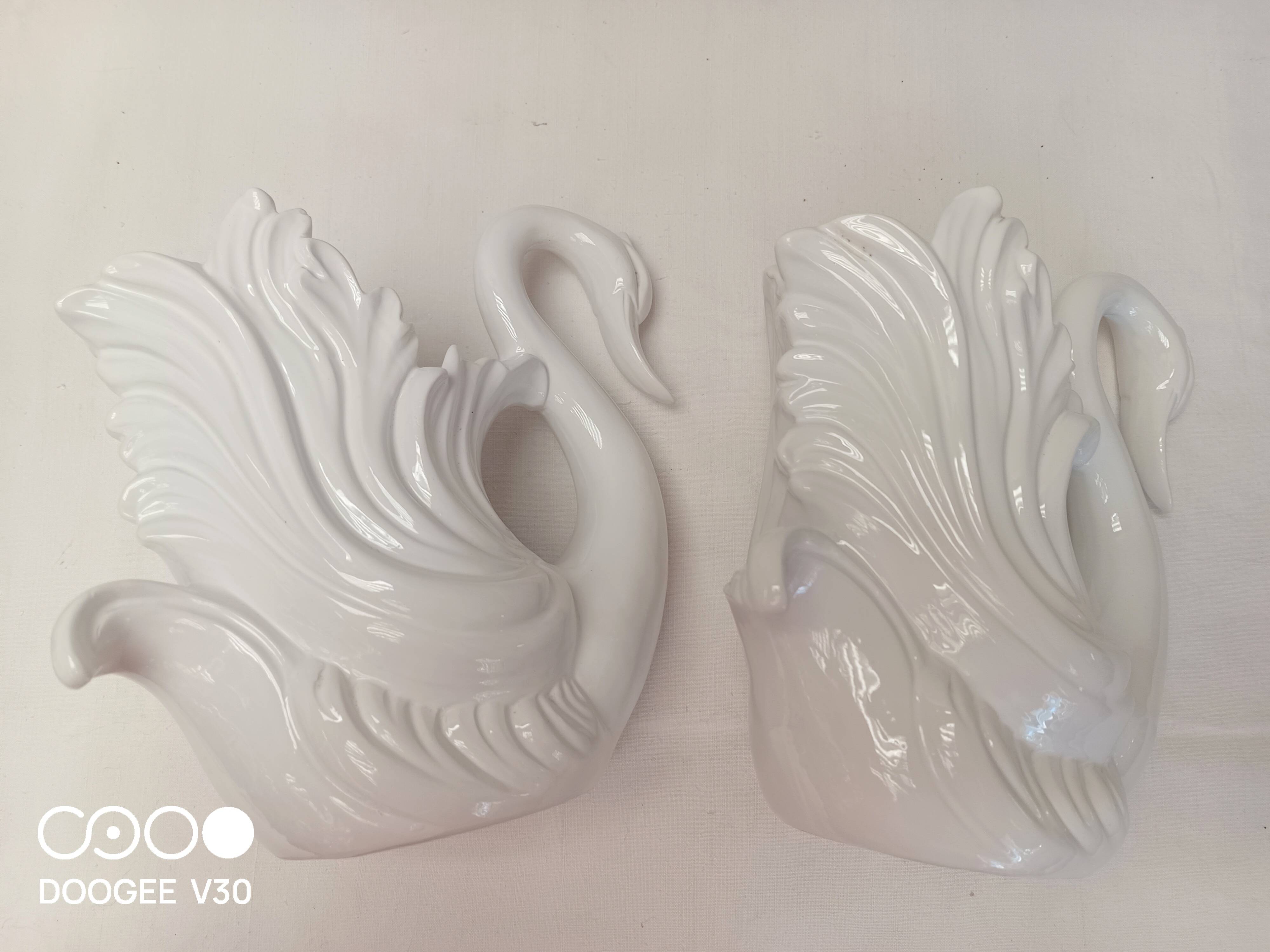 Swan pot holder pair porcelain ceramic vase decoration