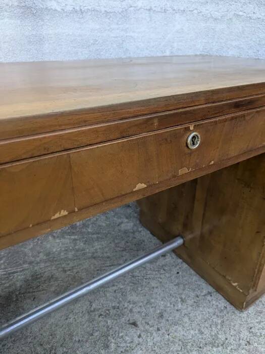 Bureau adulte