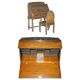 Bureau chinois sculpté à la main vers 1940 avec fauteuil assorti