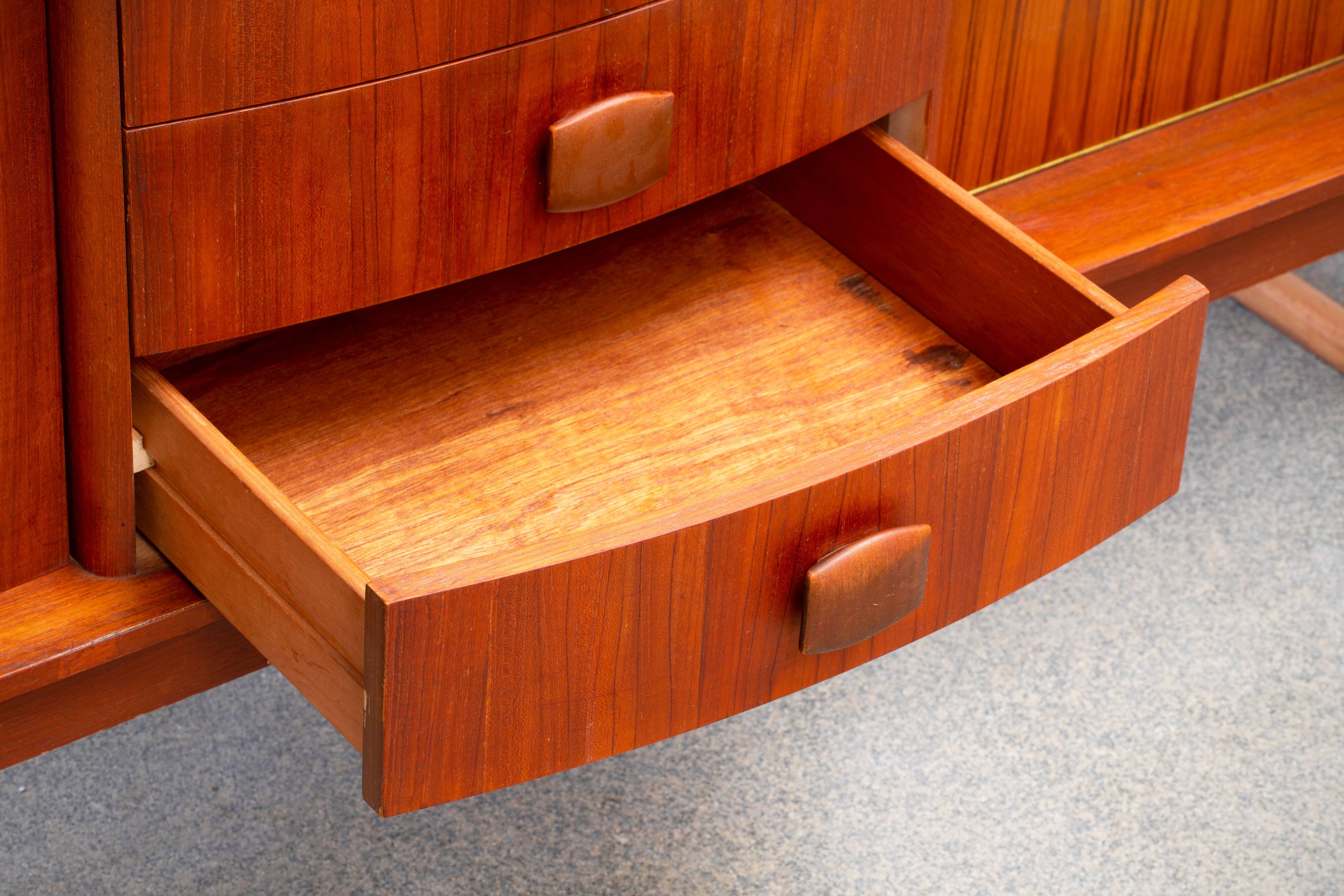 Vintage Scandinavian enfilade 1960
