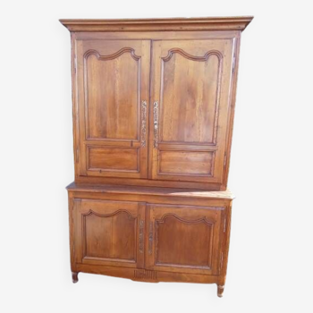 2-body china cabinet