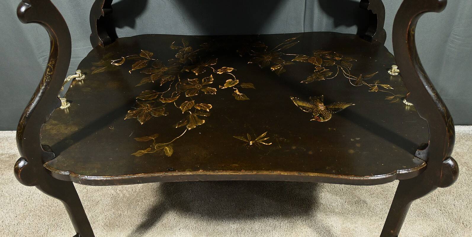 Lacquered Wood Tea Table with Asian Decor – Late 19th Century