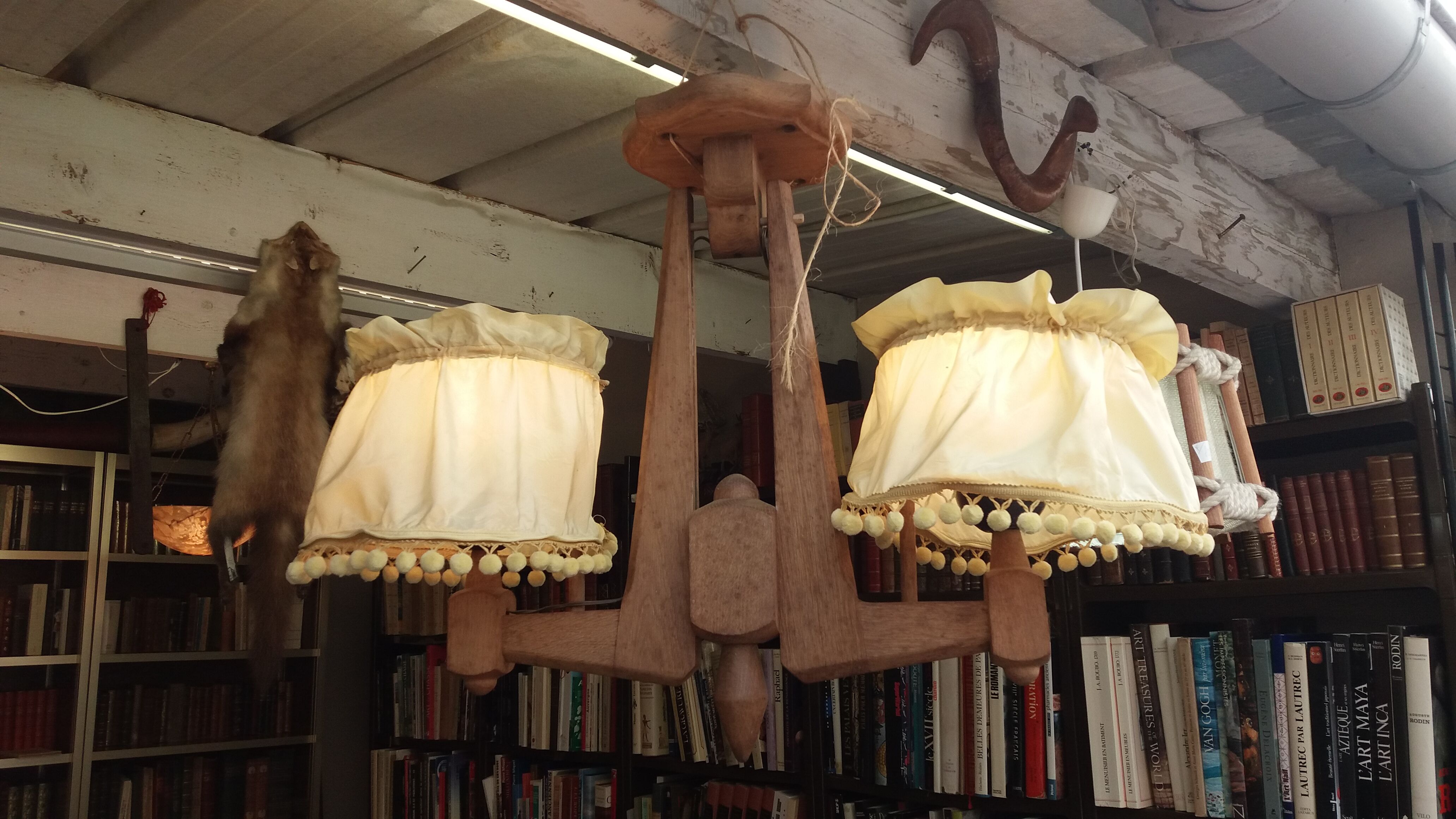 Guillerme and Chambron hanging