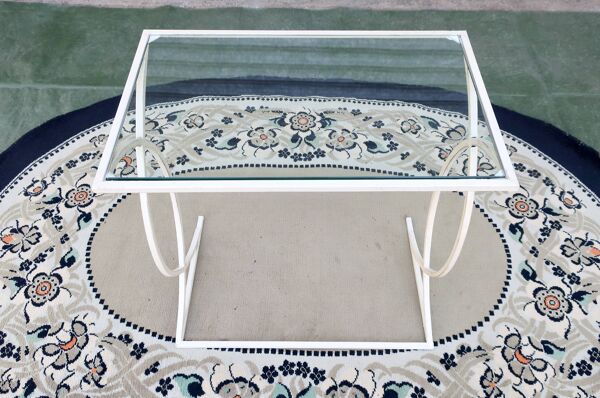 Bout de canapé, Petite Console Art Déco en Métal laqué Blanc, vers 1940