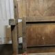 Paire de fauteuils de cinéma en bois