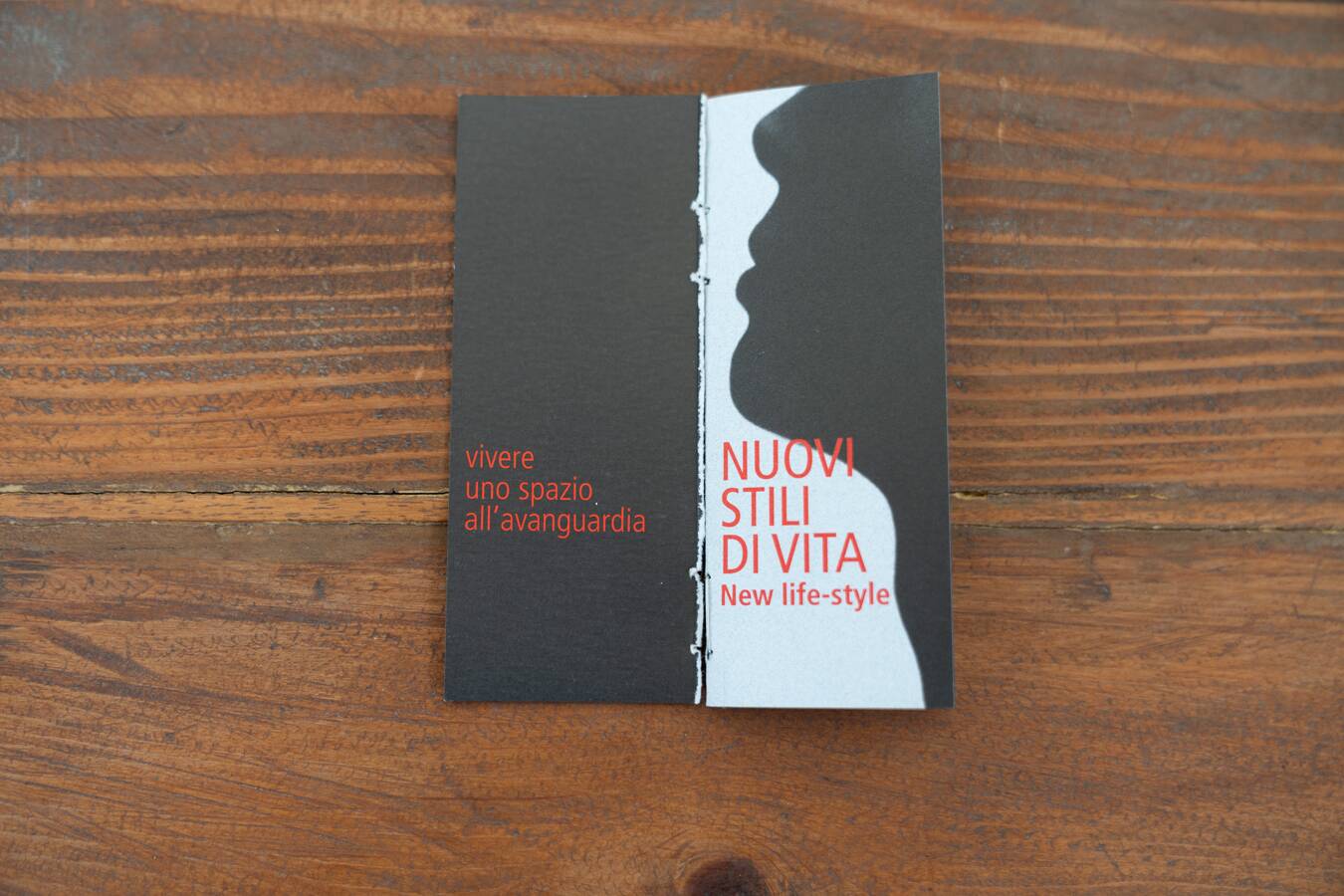 Wall light in cherry wood and rice paper, prod. Steelline 1980