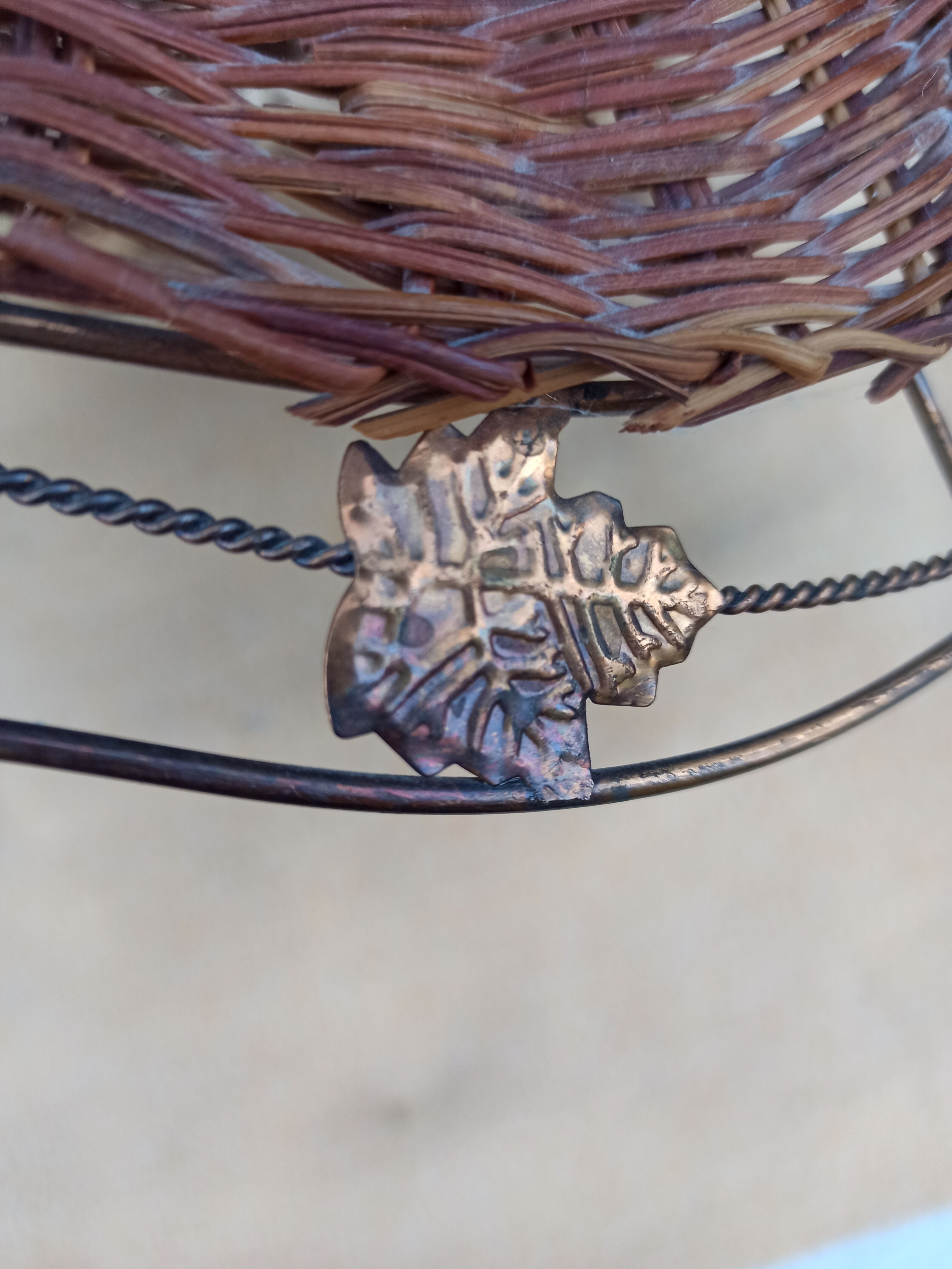 Lampshade suspension rattan wicker iron