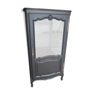 3-sided window wood cabinet