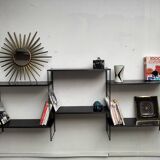 Étagère modulable en metal