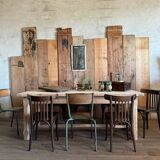 Farm table