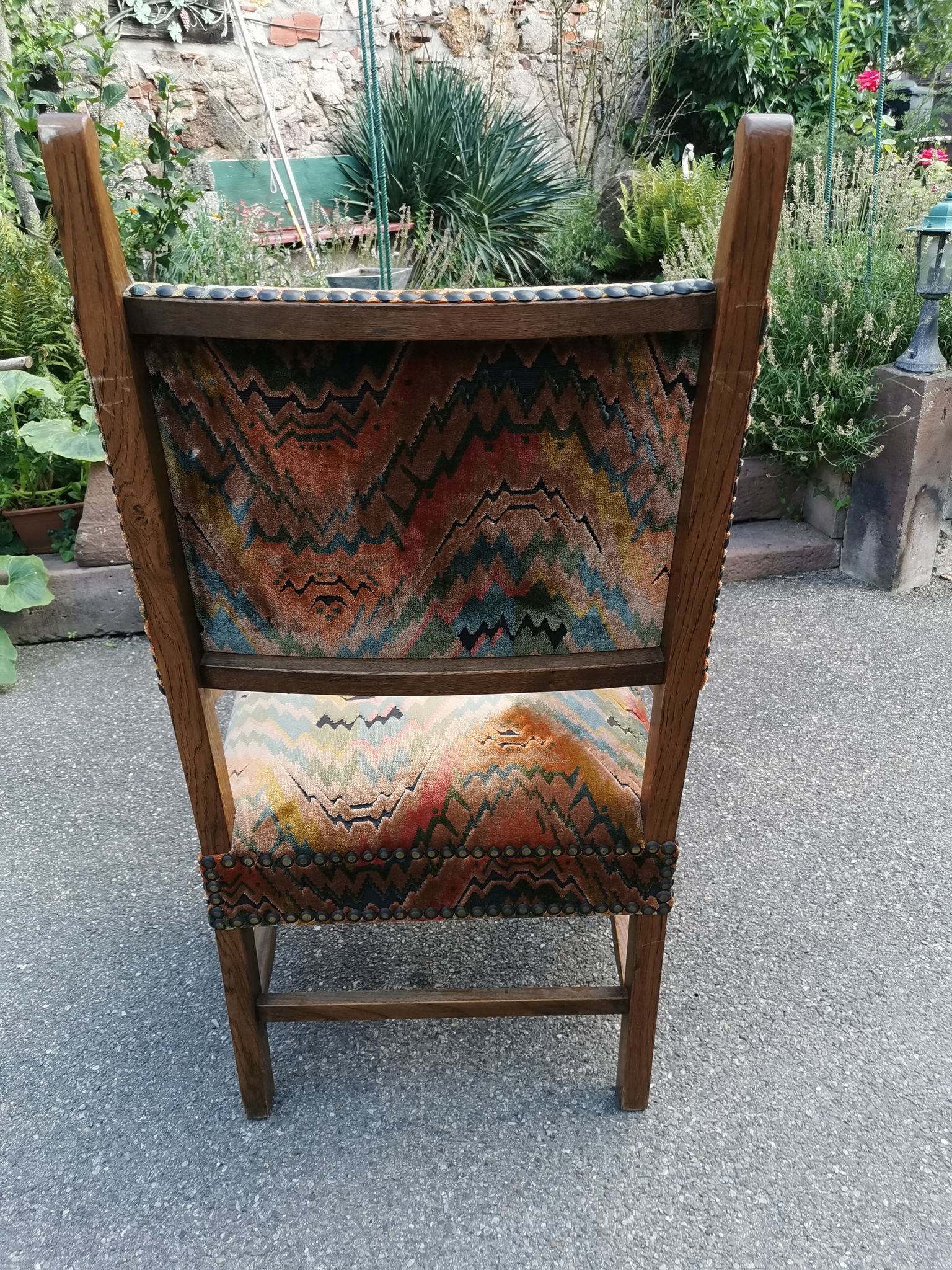 Set of 8 chairs