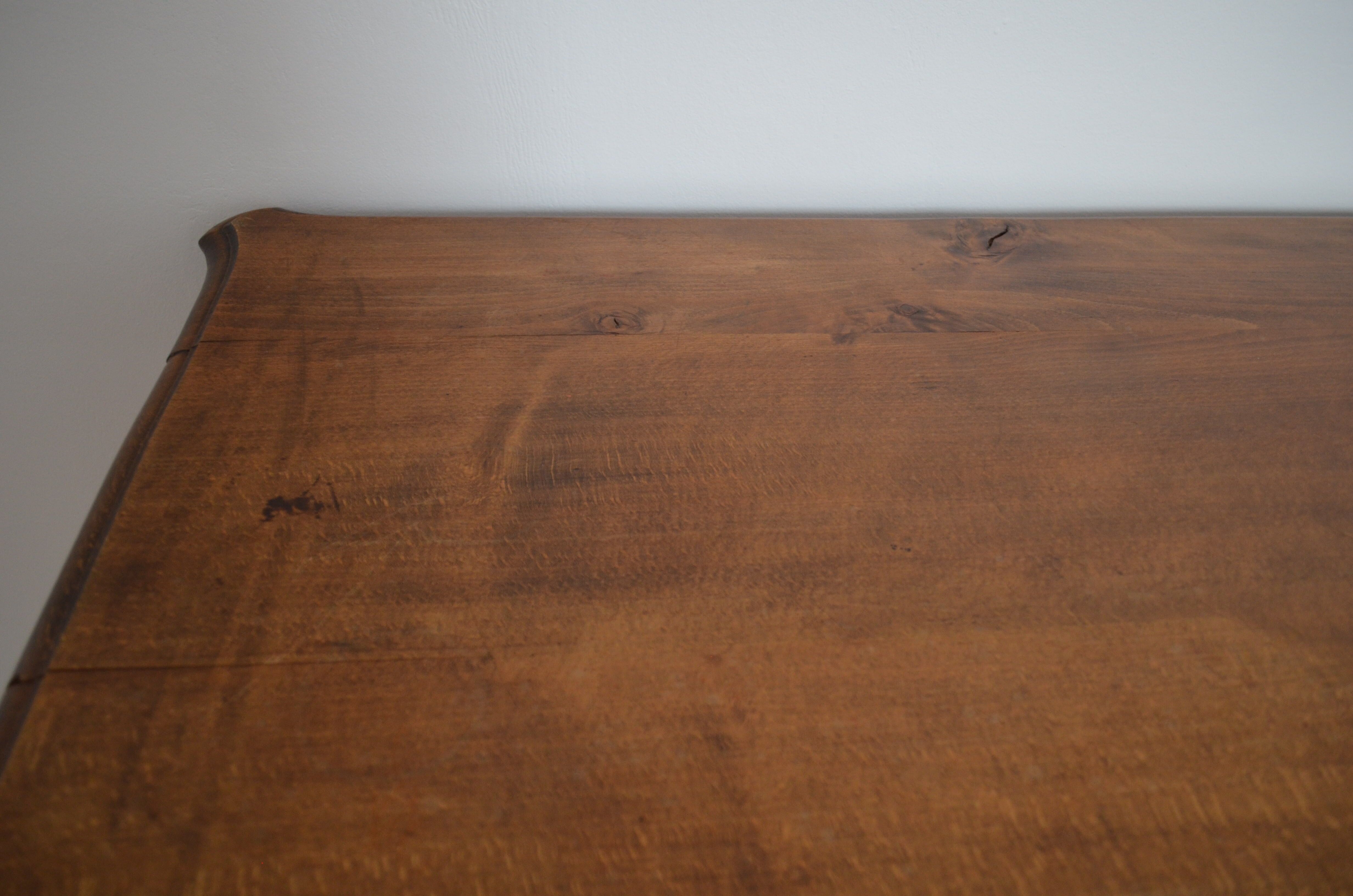 Side table clean oak