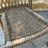 Small children's chair in beige scoubidou.