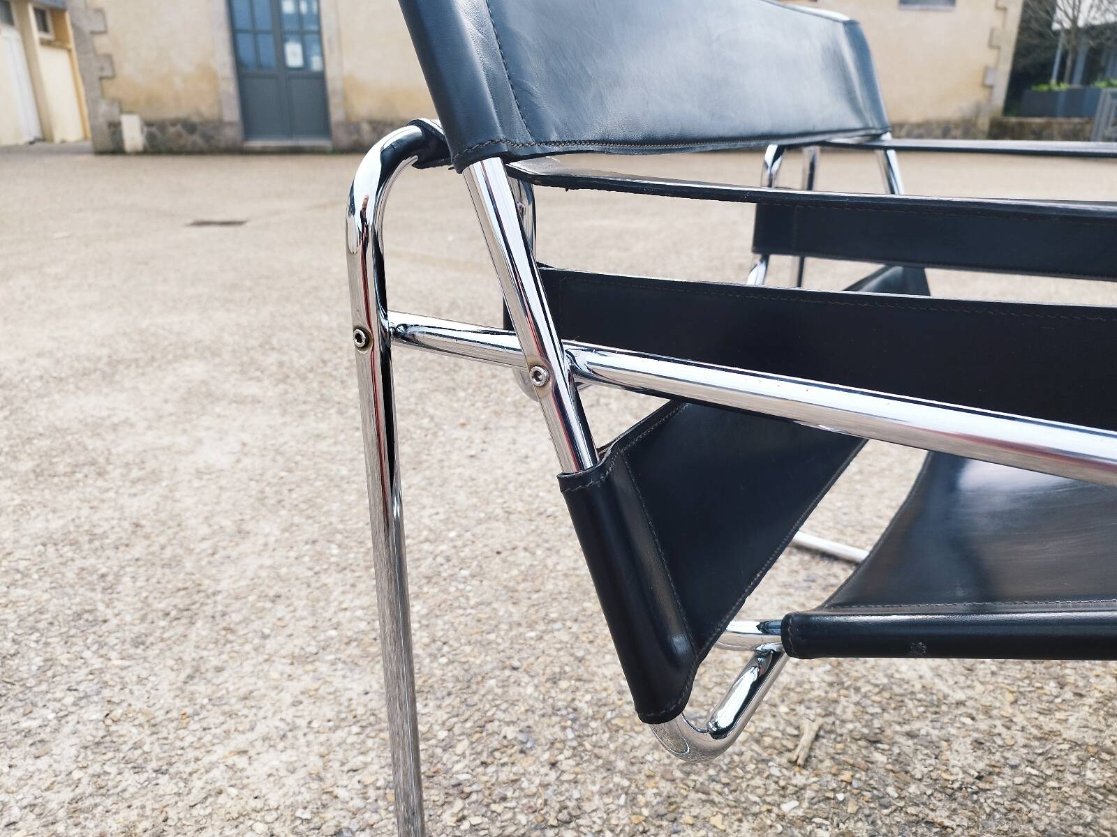 B3 Wassily armchair by Marcel Breuer design