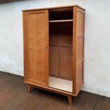 Compass foot cabinet