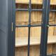 Armoire parisienne noire vitrée rénovée