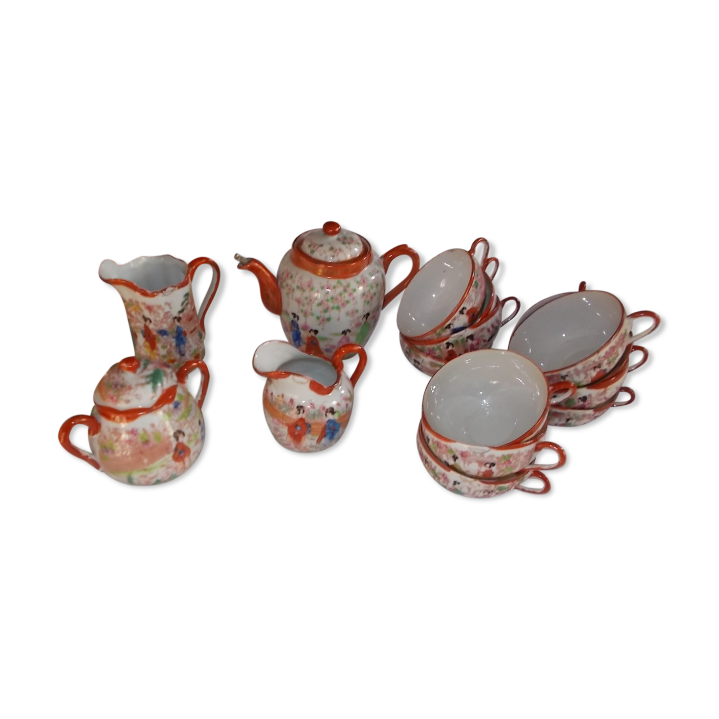 Very fine porcelain maruku china tea service