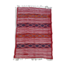Tapis rouge à motifs multicolores fait main