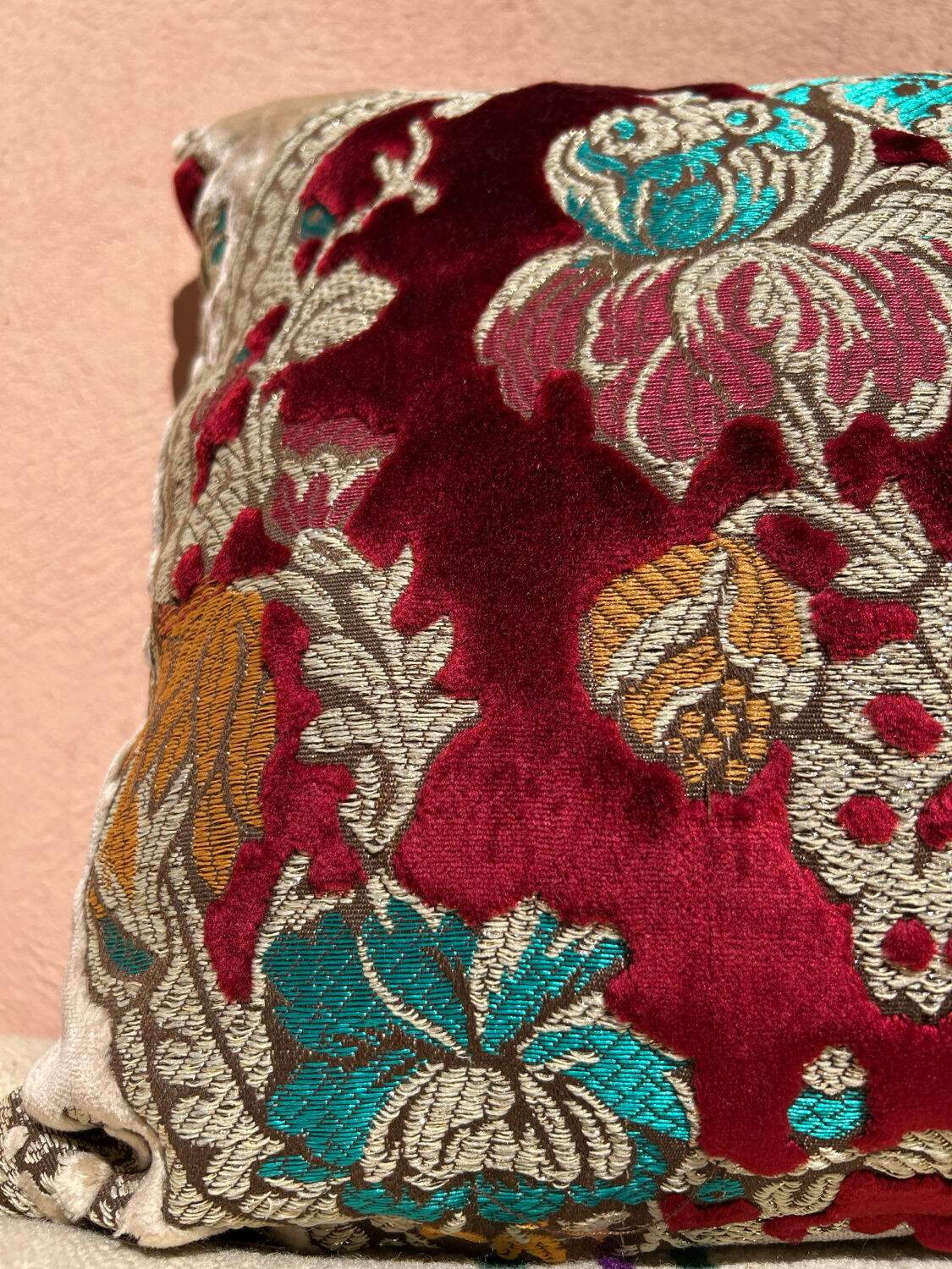 Velvet cushion 40x60cm