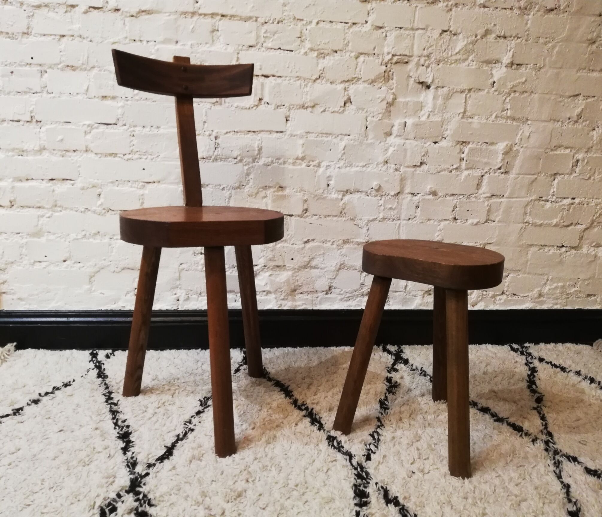 Tripod wood stool