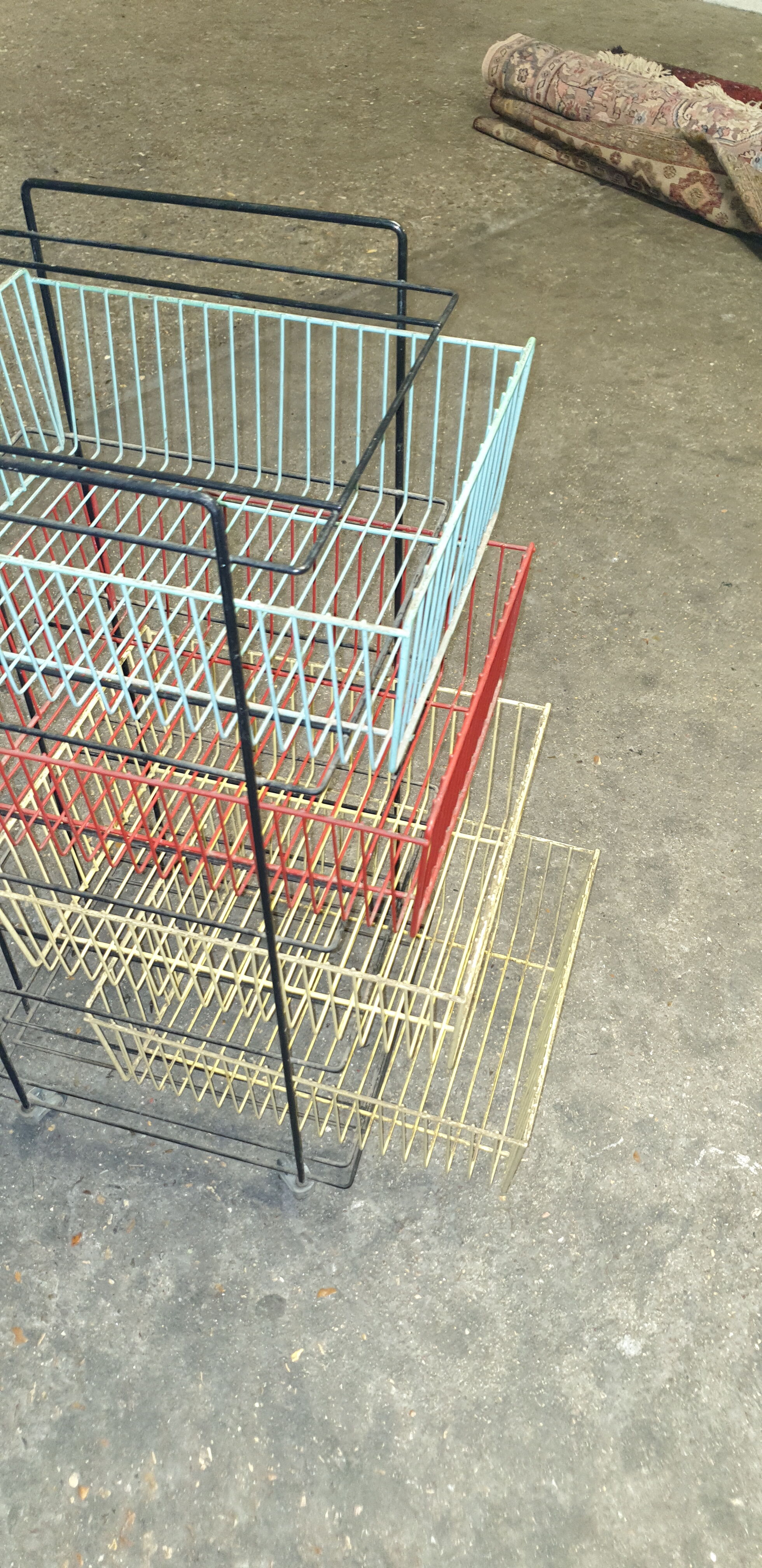 Mobile trolley with sliding baskets from the sixties
