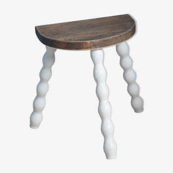 Tabouret tripode