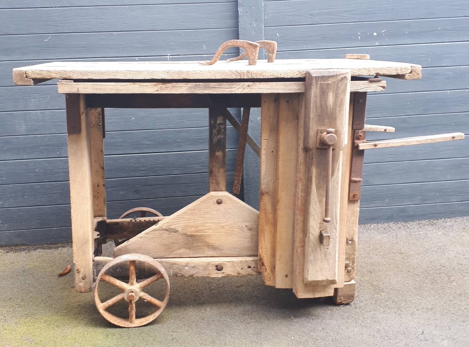 Old workbench