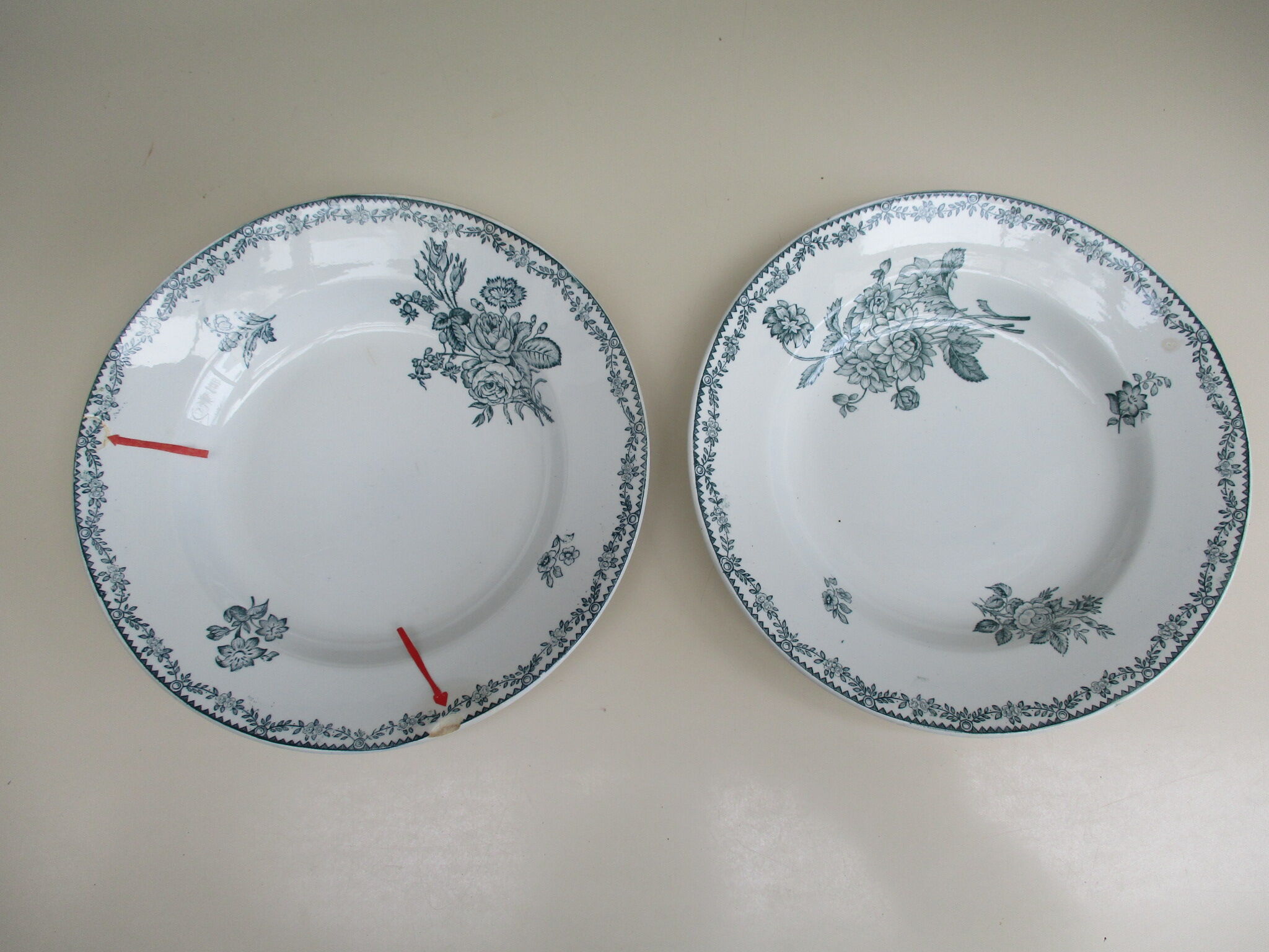 Terre de fer Saint Amand Hamage plates