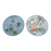2 assiettes anciennes en barbotine 1 Keller & Guérin