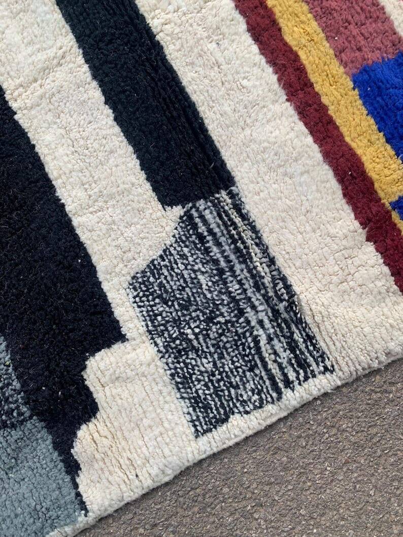 Handmade pure wool rug, size 140 x 260 cm.