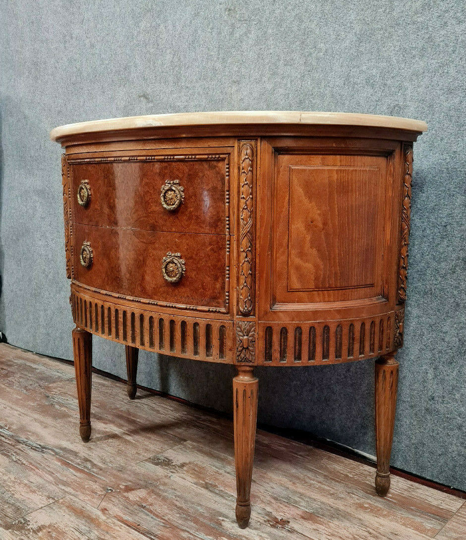 Commode sauteuse Louis XVI Demie lune en loupe d'orme et noyer vers 1900