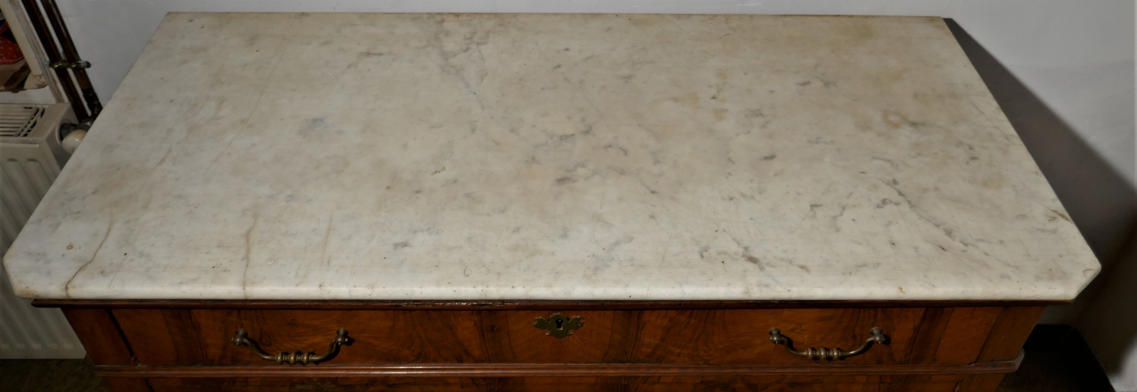 Old-timer 4-drawer walnut drawer