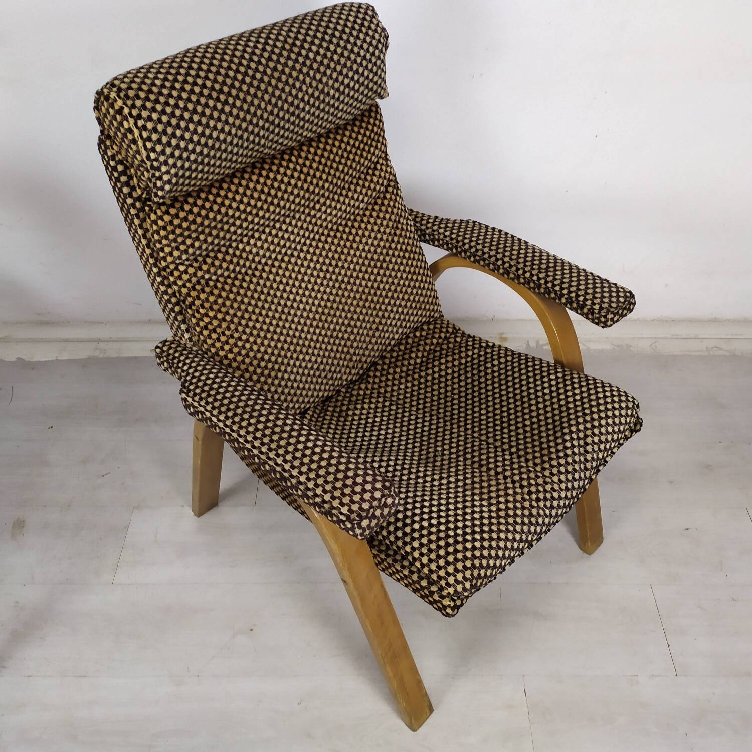 2 vintage Baumann armchairs