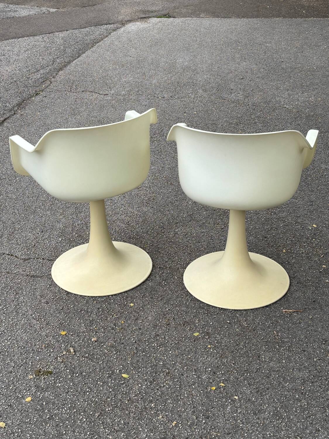 Grosfillex Tulip Chairs, 1972