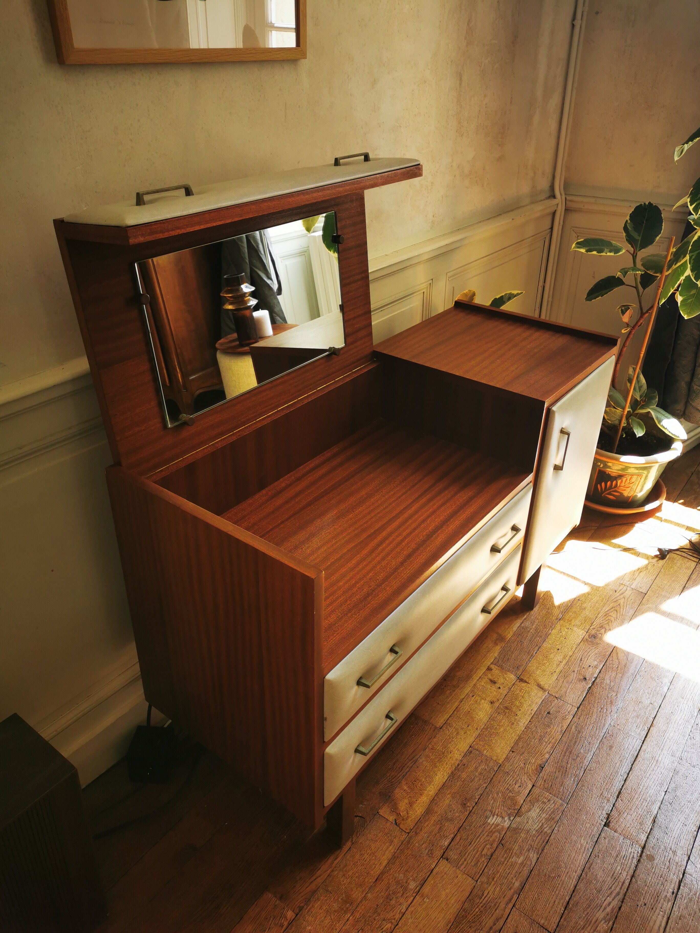 Dressing table by Regy 1960