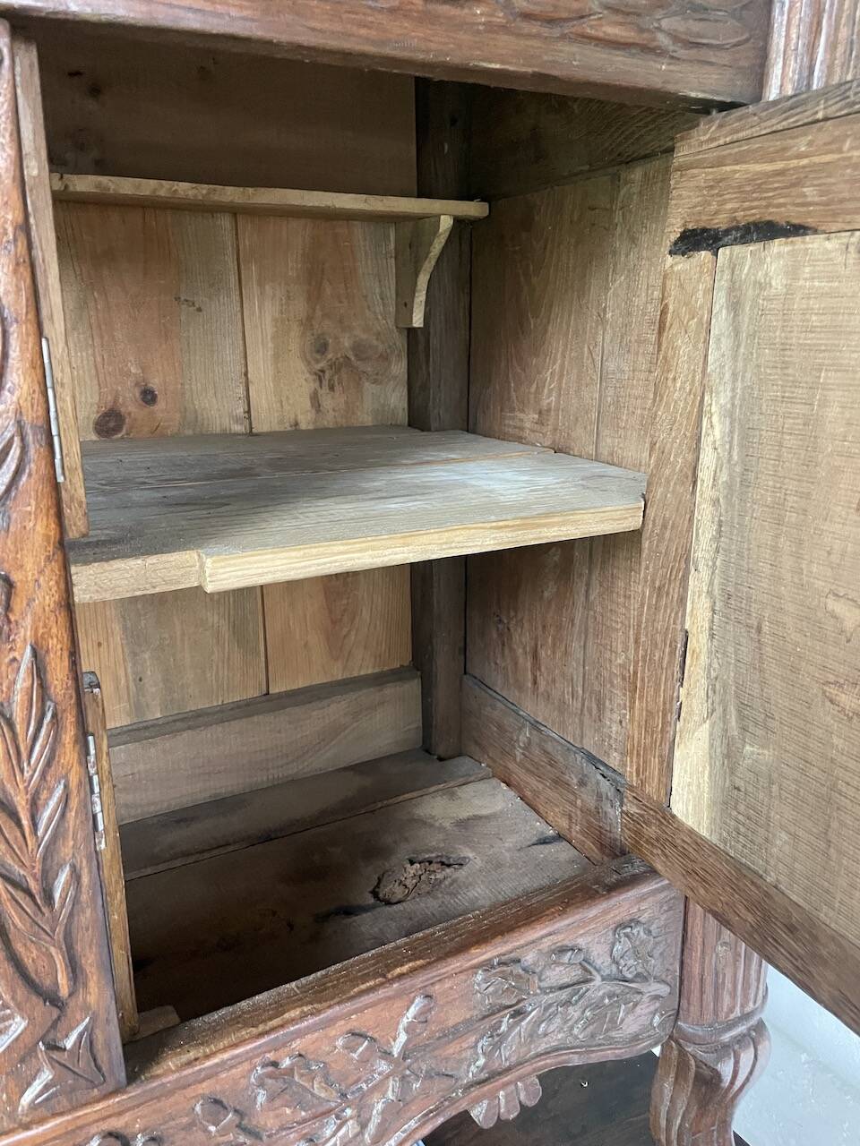 Auvergne brutalist folk art furniture 1890