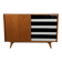 Buffet U458 de Jiří Jiroutek, tiroirs noir et blanc.
