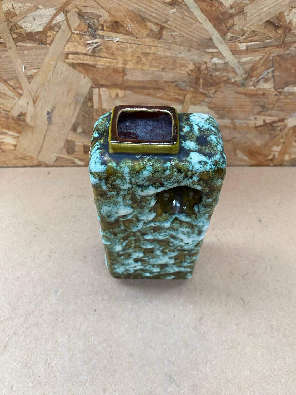 Ancien vase marei forme rectangle fat lava vert & blanc vintage