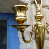 Paires d'appliques bougeoirs en laiton