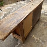 Carpenter's workbench