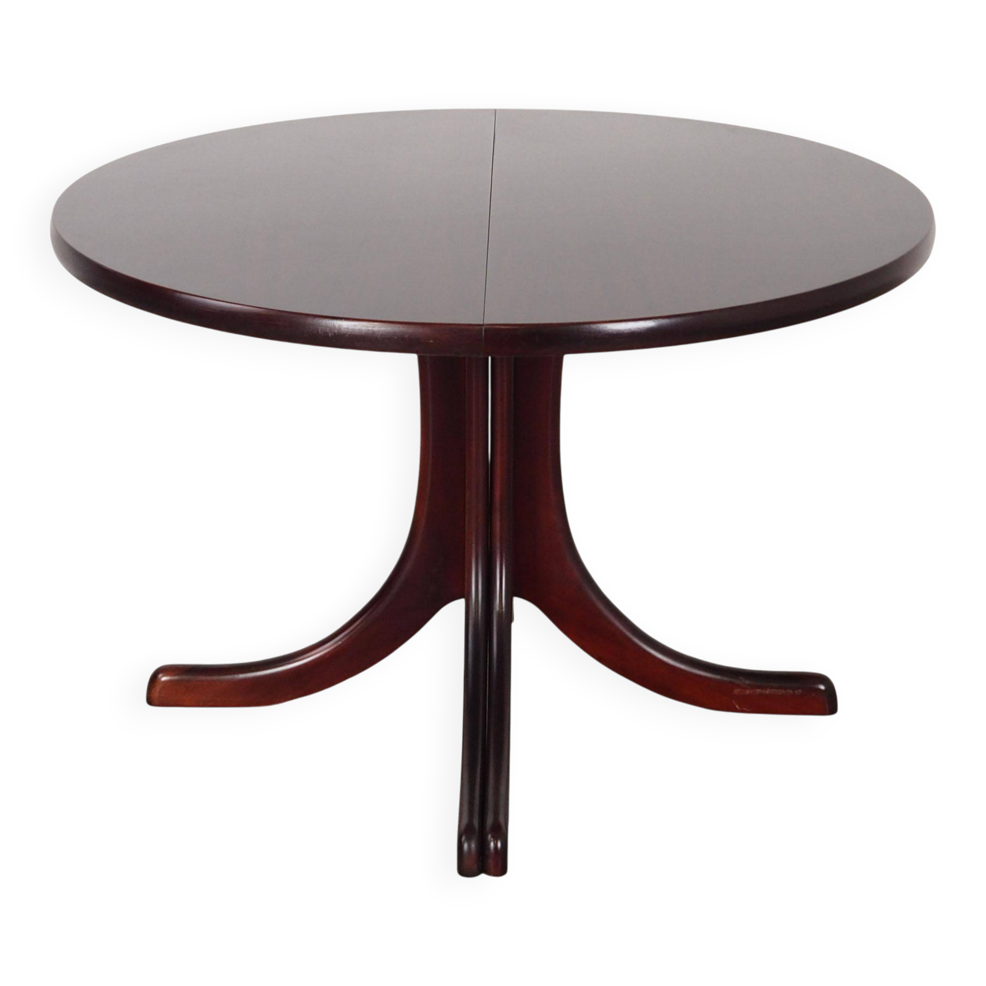 Round mahogany table, Danish design, 1970s, manufactured in Denmark