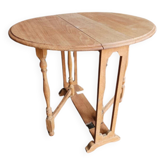 Small folding table