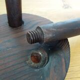 Tabouret tripode pieds crayons
