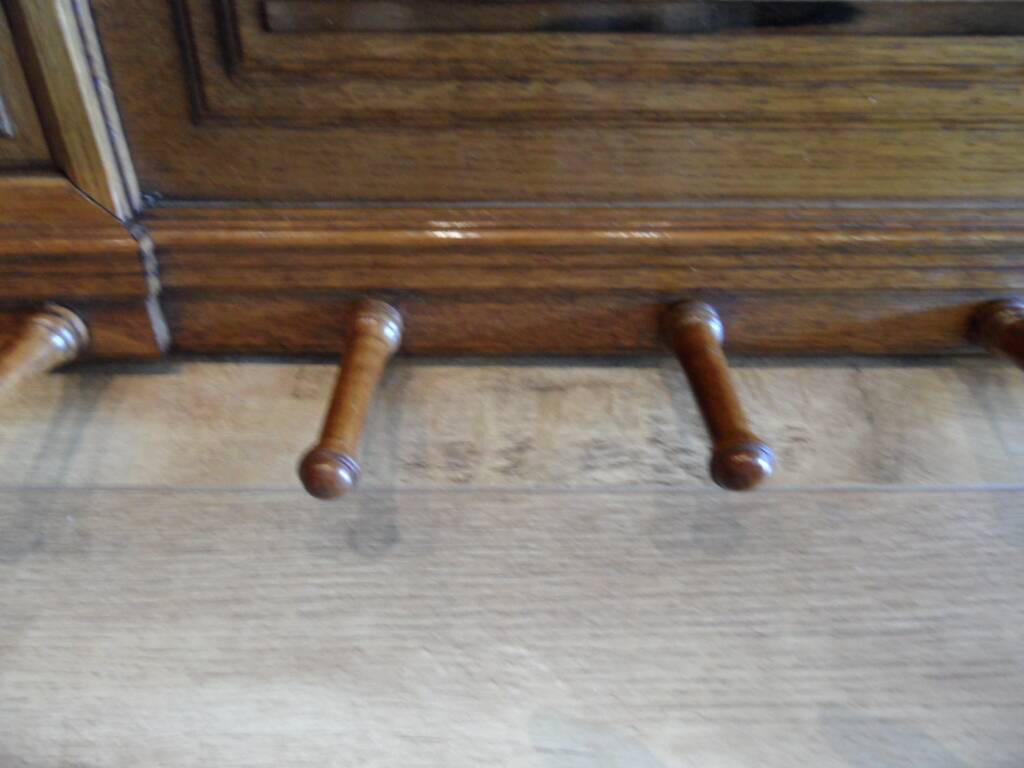 Porte-manteau en chêne ancien