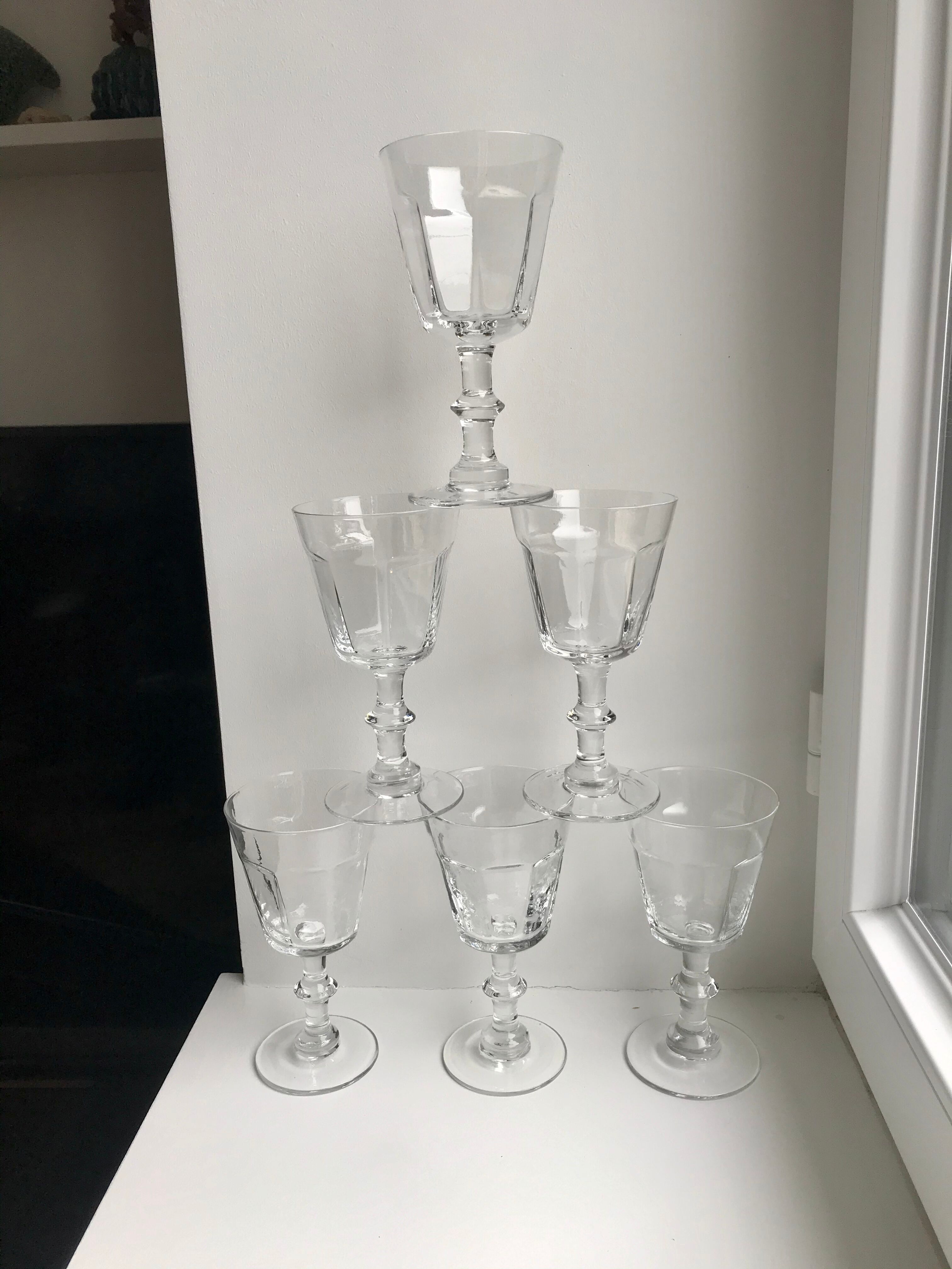 Set of 6 20s moulded glass glasses