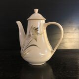 Teapot and sugar bowl