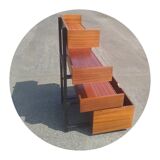 Trade shelving unit