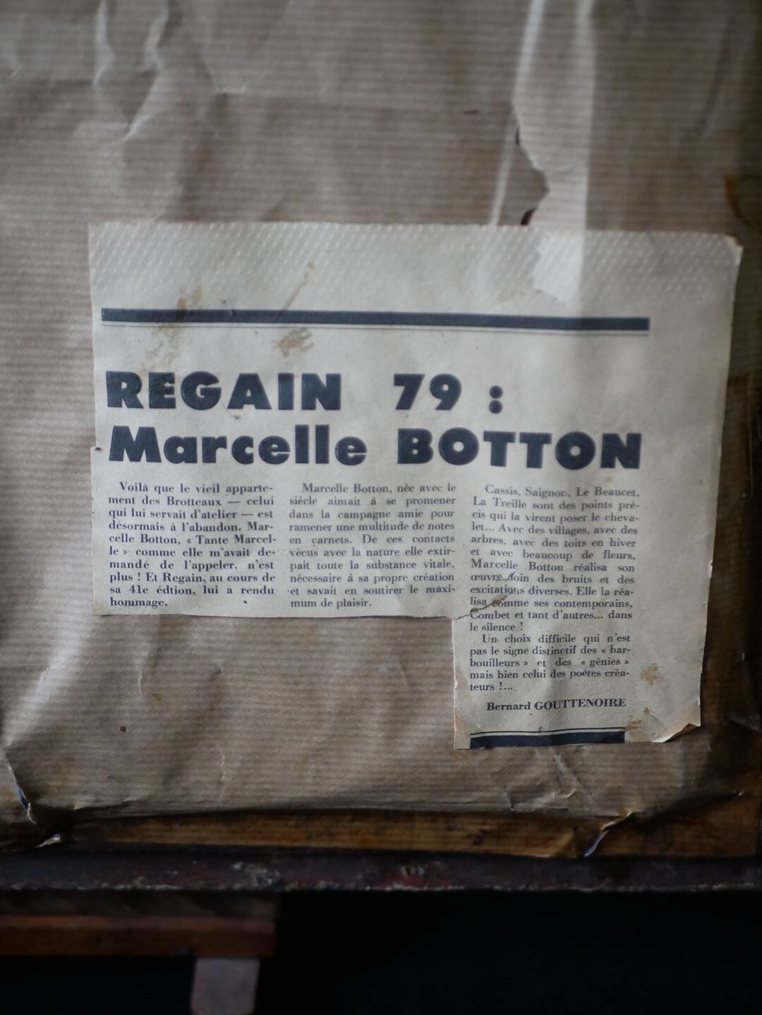 Old oil on canvas, bouquet of flowers, Montmartre style frame