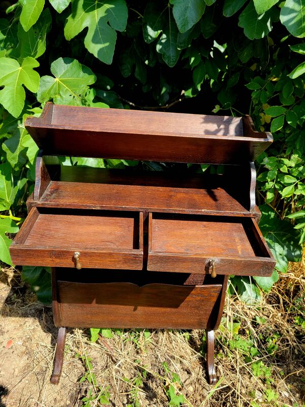 Meuble porte-revues en bois